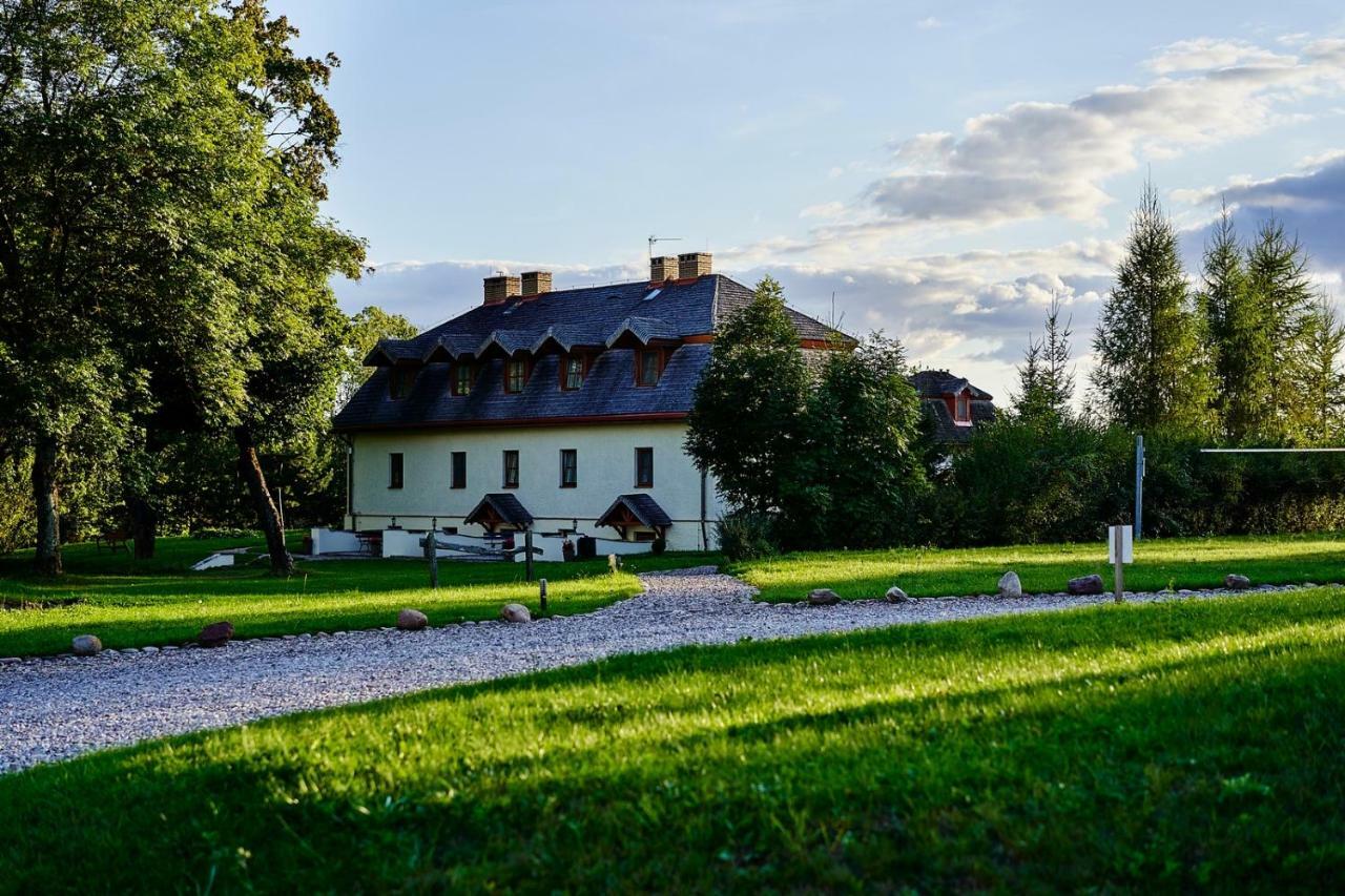 Folwark Hutta Hotel Mala Huta Exterior photo
