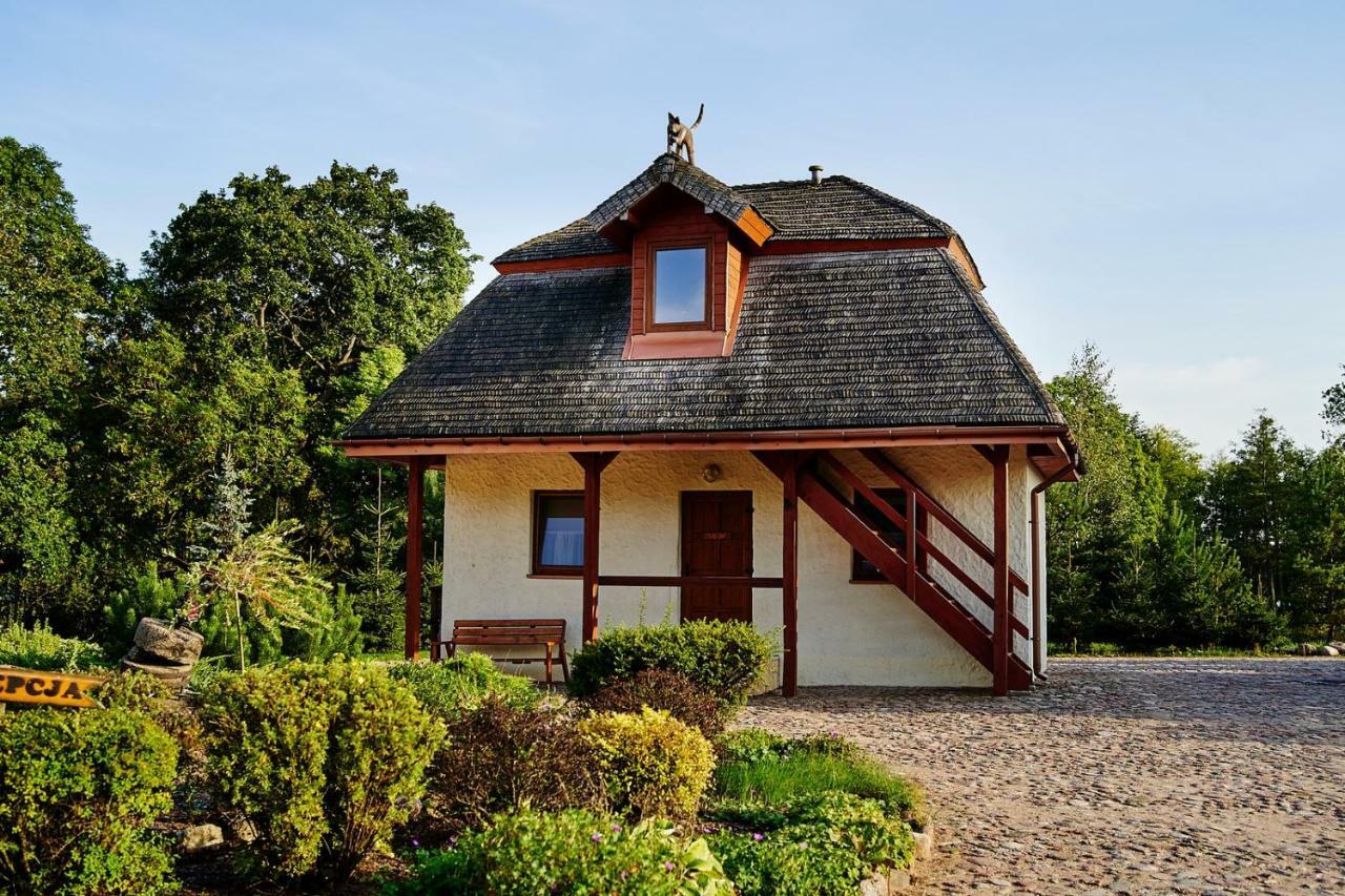 Folwark Hutta Hotel Mala Huta Exterior photo